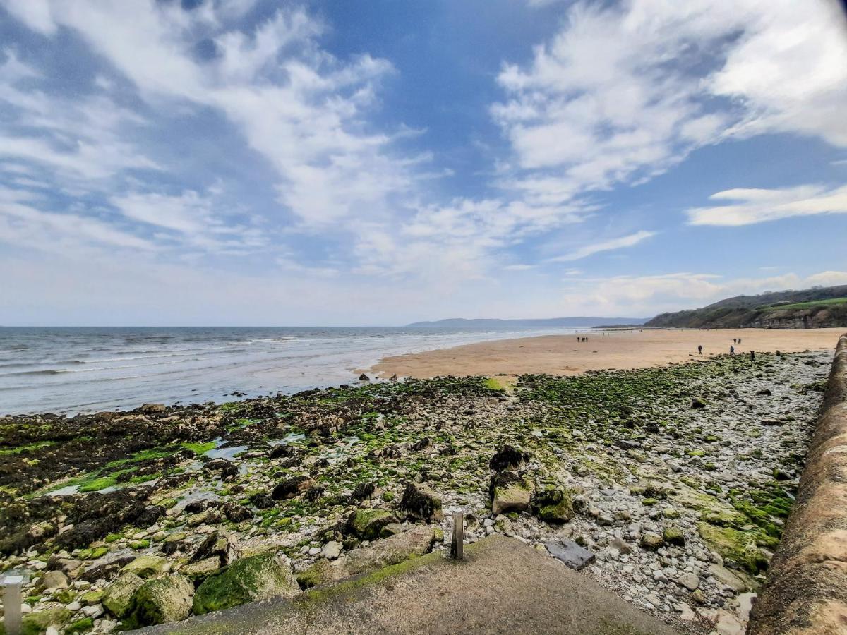 Tides Apartment Benllech Luaran gambar